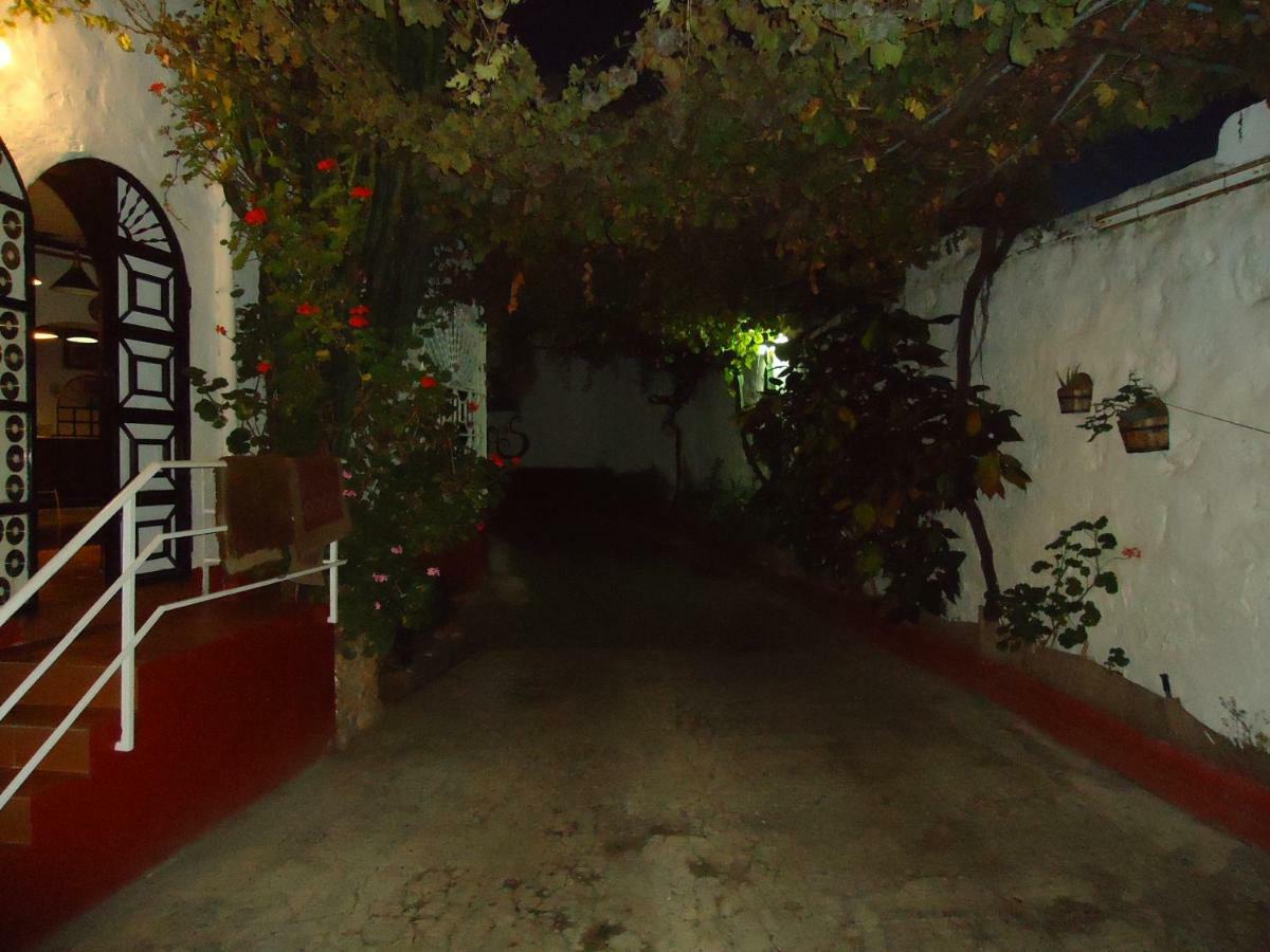 Residencia Los Conejos - Bike & Motorbike Лас-Пальмас-де-Гран-Канария Экстерьер фото